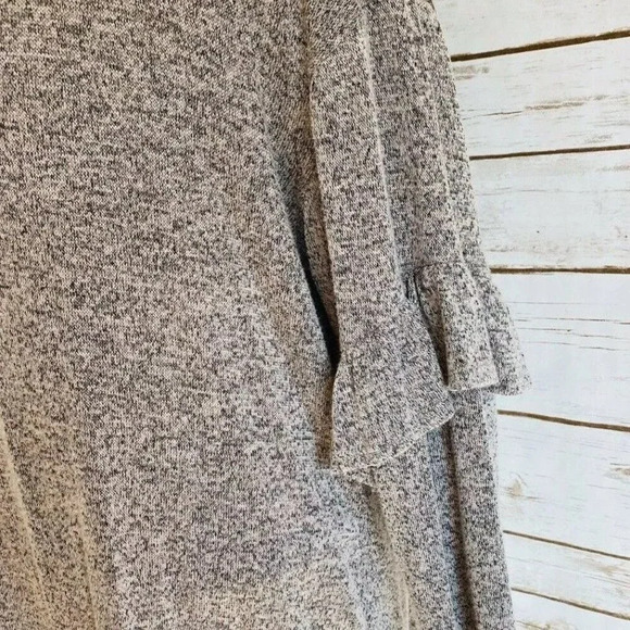 WAYF Women Long Sleeve Pullover Size Medium Crew Neck Casual Shirt Size Medium - Picture 6 of 11